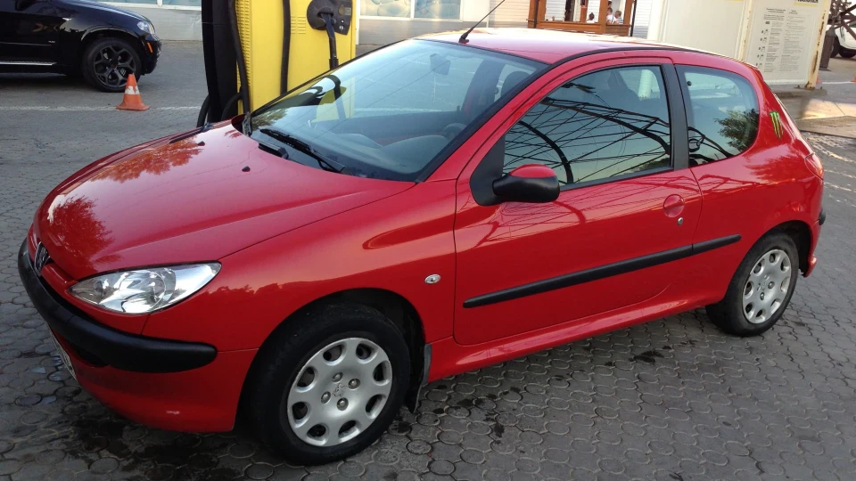 Peugeot 206 1.1i 4
