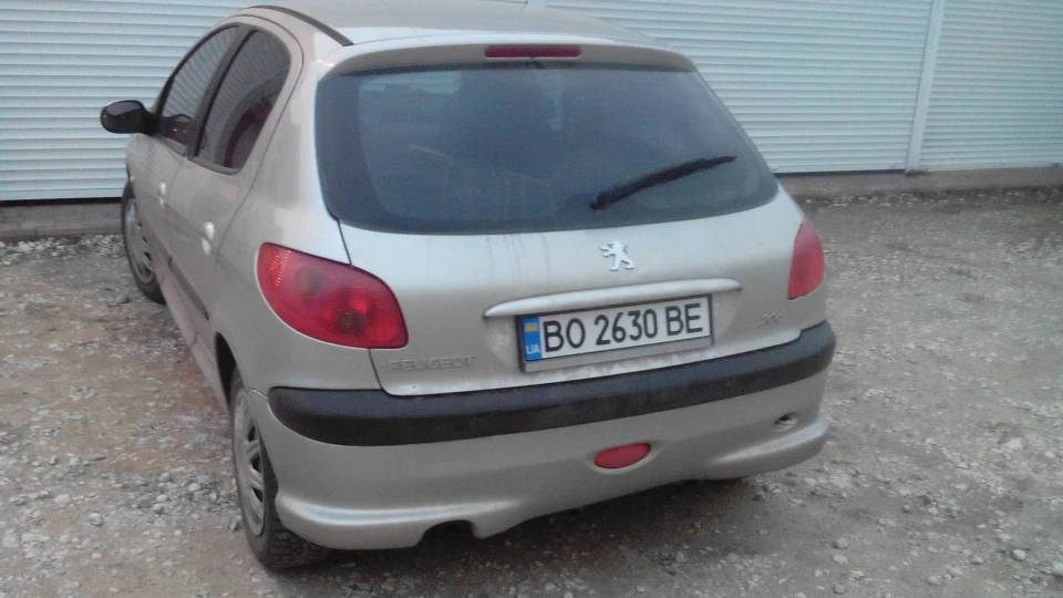 Peugeot 206 1.4 автомат котик