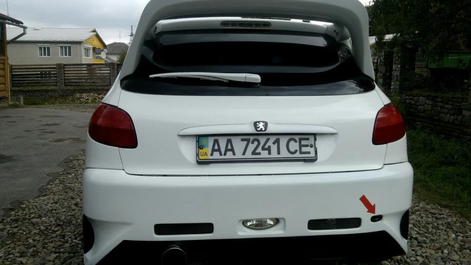 Peugeot 206 1,4 трохи стік 5