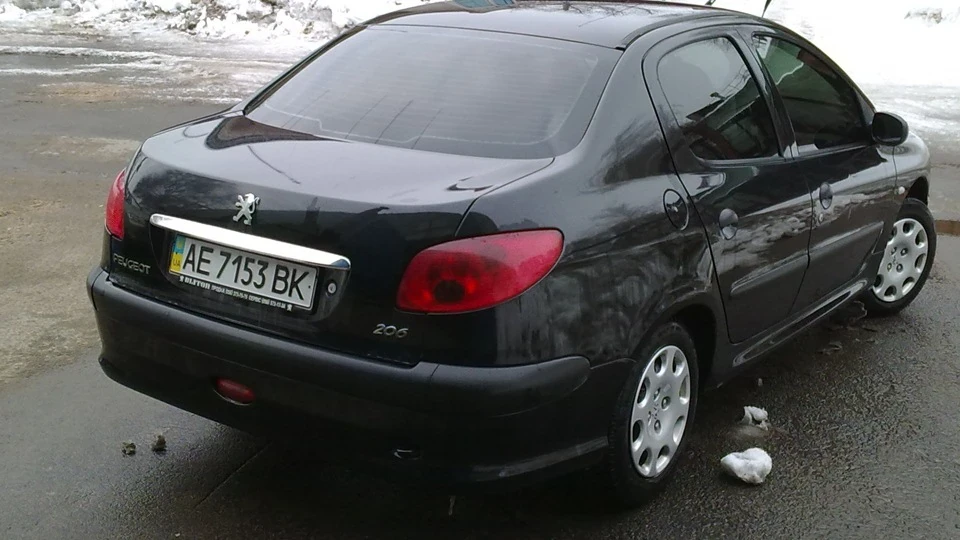 Peugeot 206 1.4 XR+ 2