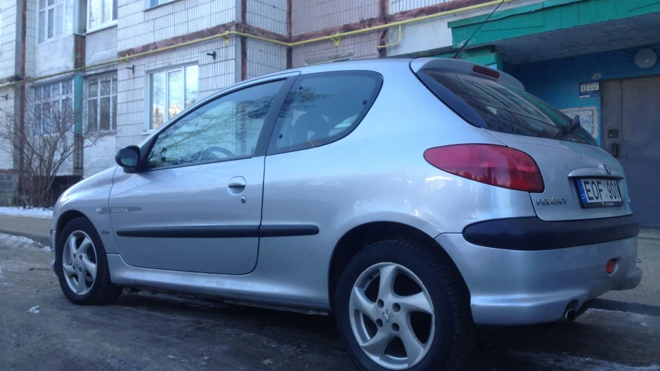 Peugeot 206 2.0 HDI QUICKSILVER 2