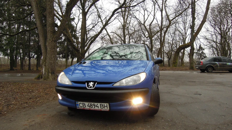 Peugeot 206 5d,1.4, 8кл, 75л.с. 2