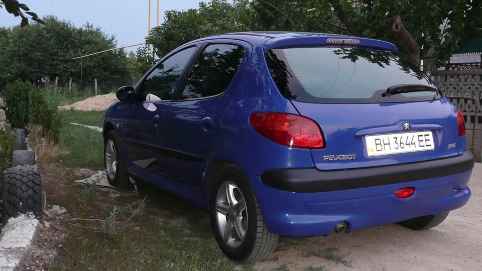 Peugeot 206 Мопед 2