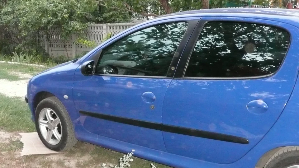 Peugeot 206 Мопед 4