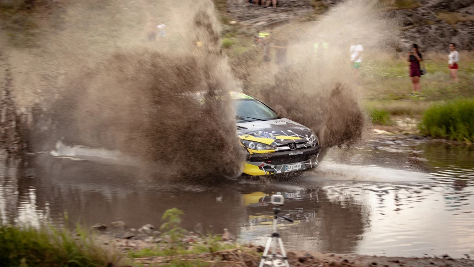 Peugeot 206 На каркасі) 4