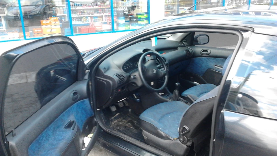 Peugeot 206 ОвощЪ 4