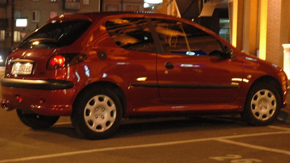 Peugeot 206 ПИЖ))) 2