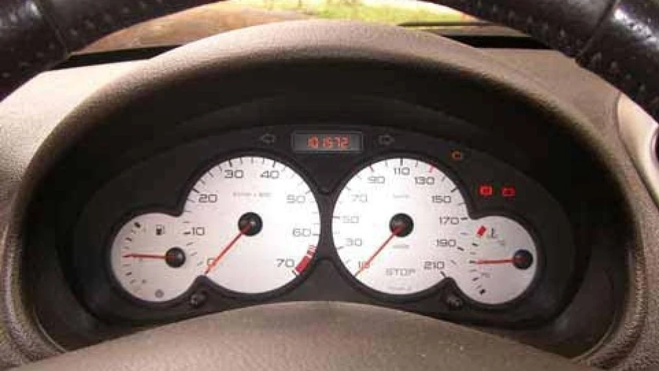 Peugeot 206 Roland Garros 3