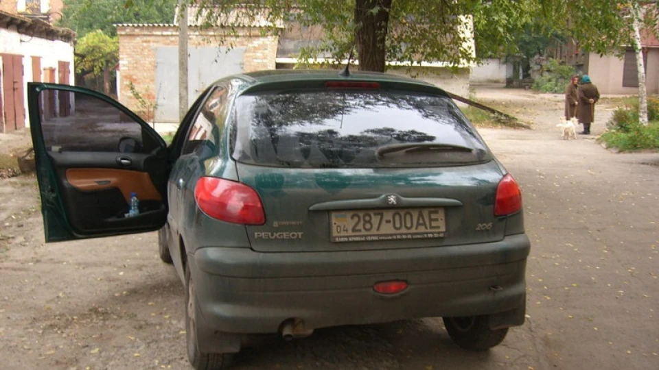 Peugeot 206 Roland Garros 4