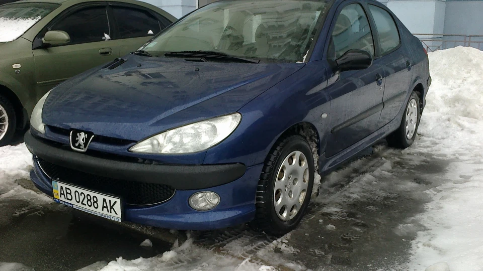 Peugeot 206 Седанчик