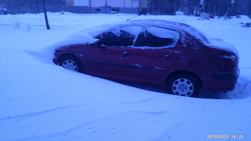 Peugeot 206 темно-червоний металік 2
