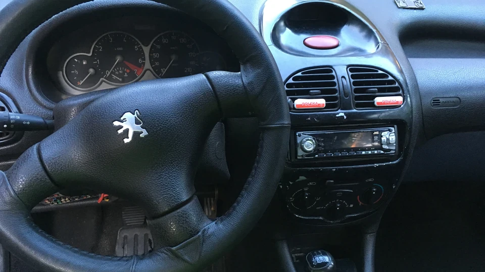 Peugeot 206 Жужа 2