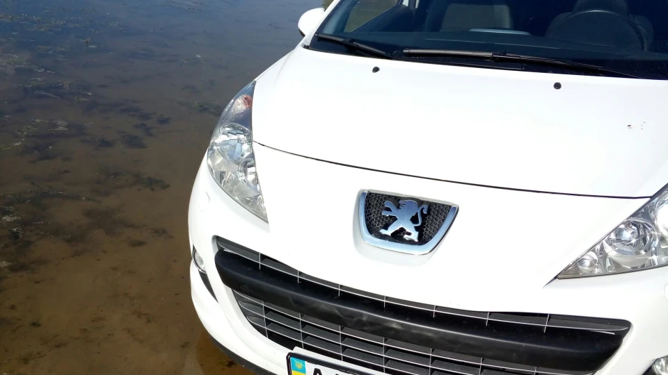 Peugeot 207 4
