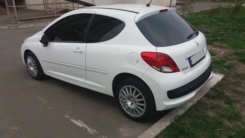 Peugeot 207 2