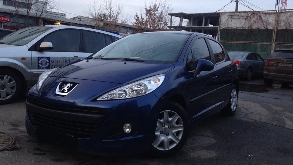 Peugeot 207 5