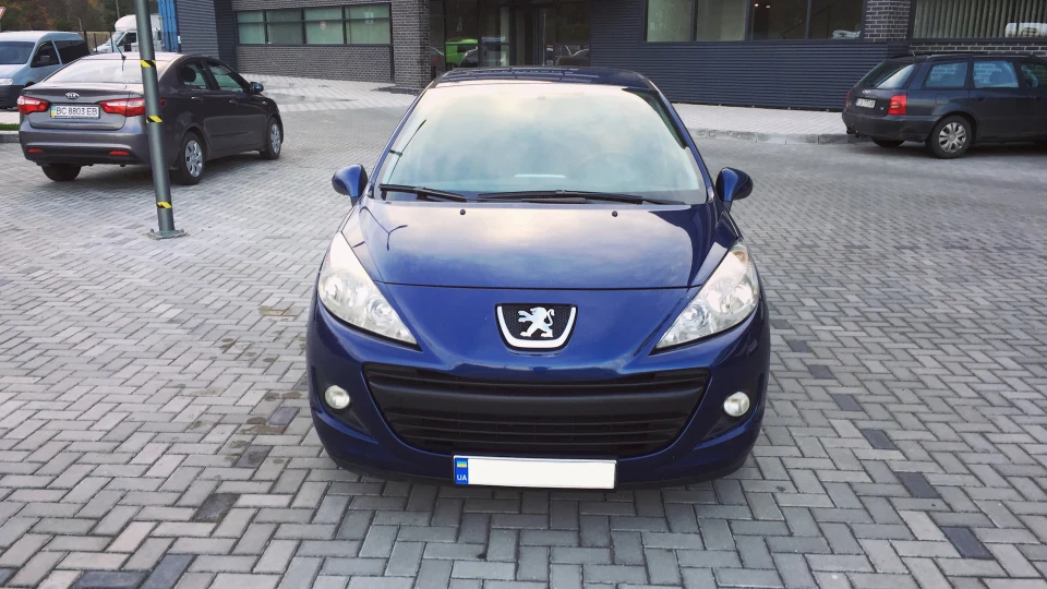 Peugeot 207 4