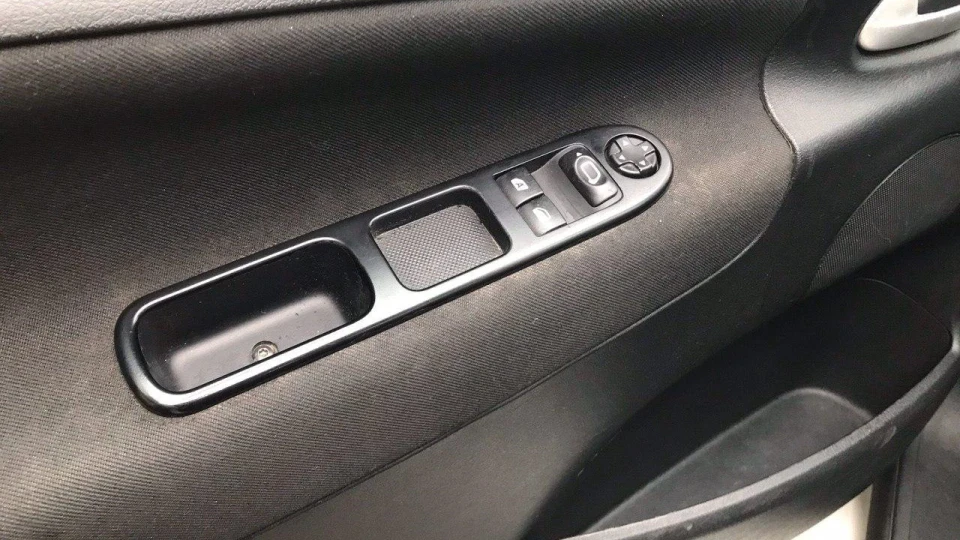 Peugeot 207 3