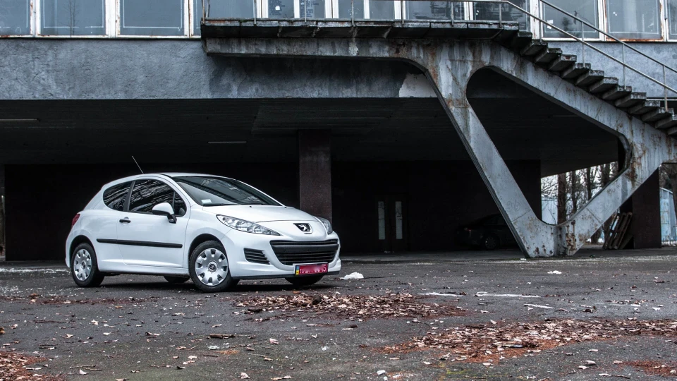Peugeot 207 3D 4