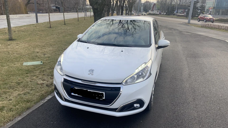 Peugeot 208 2