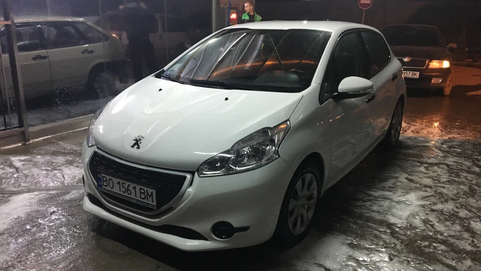 Peugeot 208 2