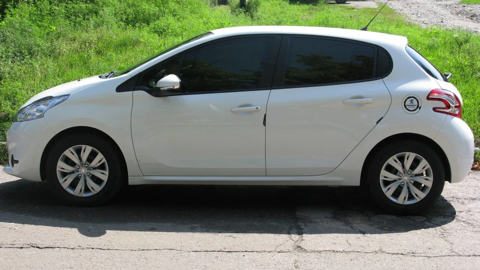 Peugeot 208 Істинний Пежон♊ 3