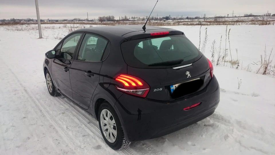 Peugeot 208 Like 1.2 2