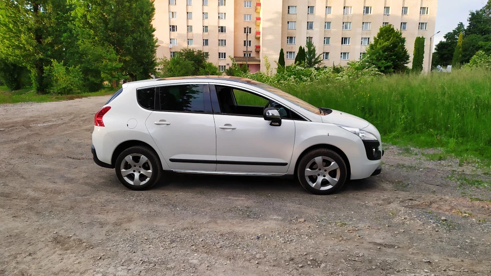 Peugeot 3008 1.6 hdi 3