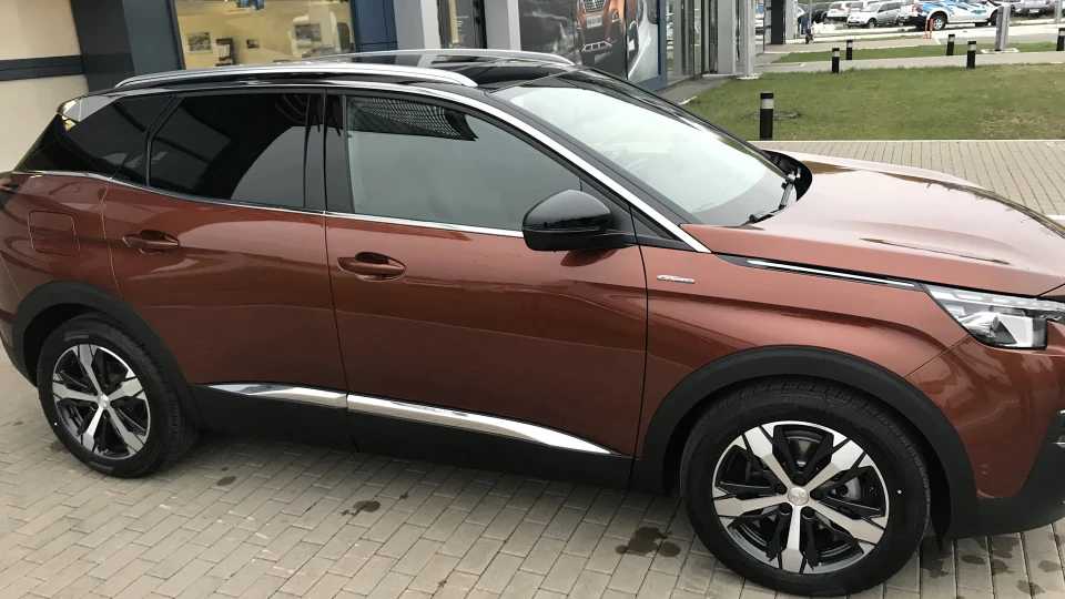 Peugeot 3008 2.0 DIESEL GT LINE 3