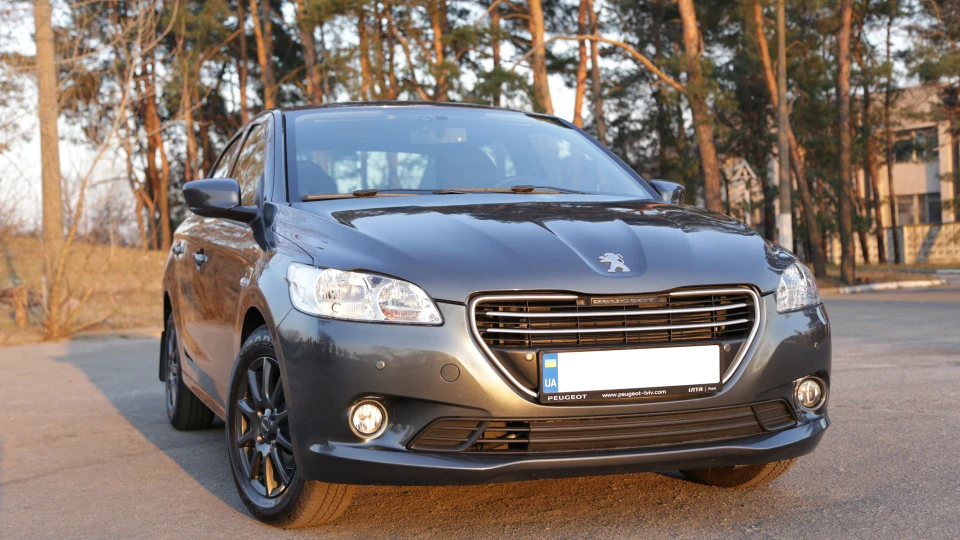 Peugeot 301 2