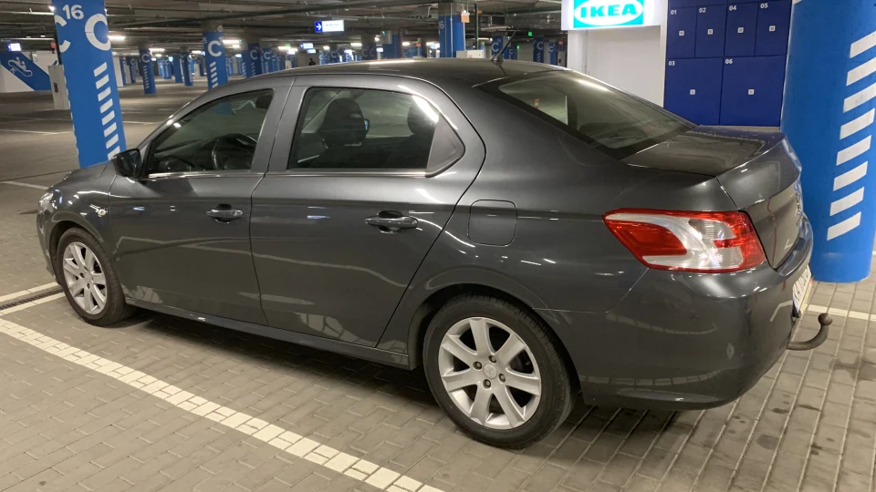 Peugeot 301 1.6 Allure Автомат 3