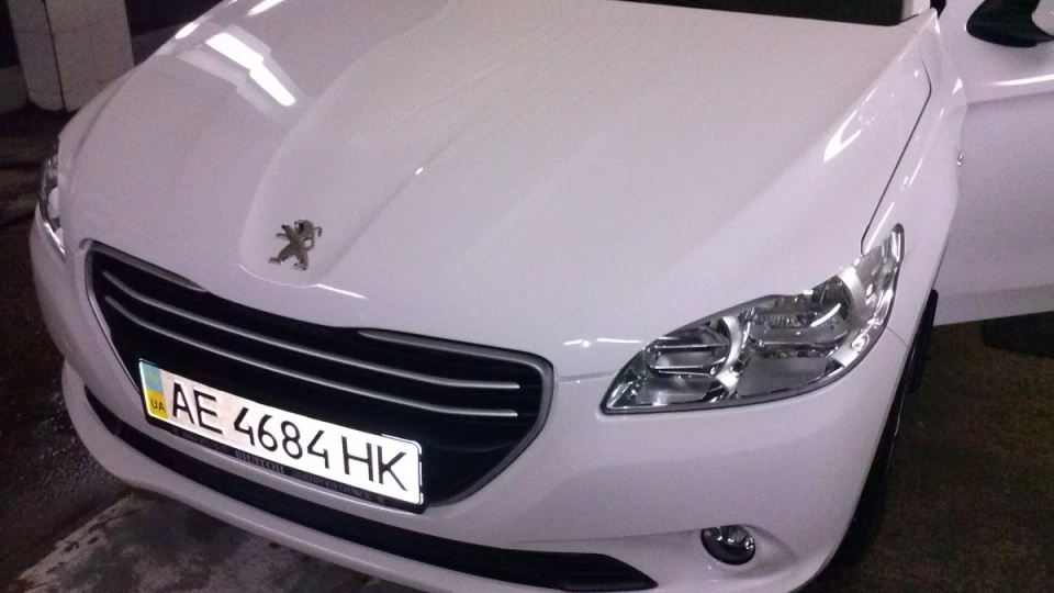 Peugeot 301 1.6 турбодизель