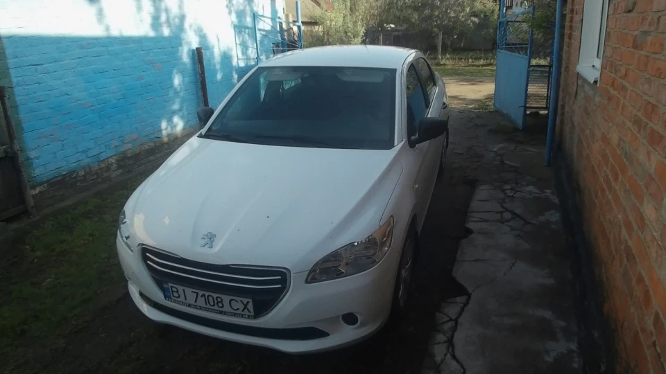 Peugeot 301 біла.левиця 2