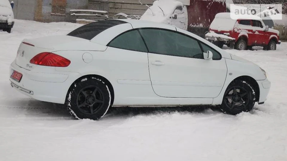 Peugeot 307 CC білий позитифчик)) 2