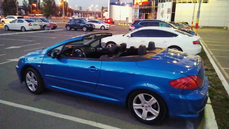 Peugeot 307 CC Синя мрія