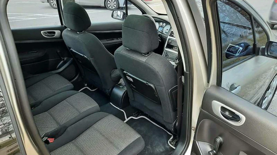 Peugeot 307 SW 1.6 HDI (110л.с.) 4
