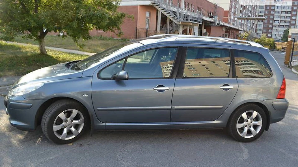 Peugeot 307 SW 1.6hdi(110) 2