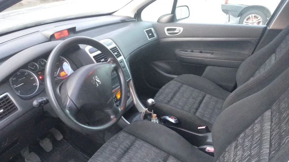 Peugeot 307 SW 2.0 турбо 4