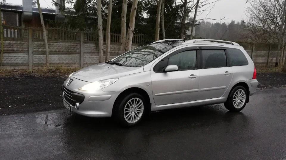 Peugeot 307 SW ML6C 4