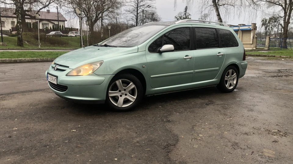 Peugeot 307 SW Зелений 2.0 ТУРБО