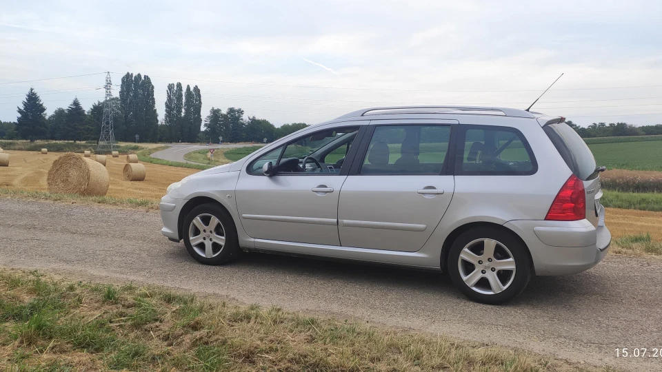 Peugeot 307