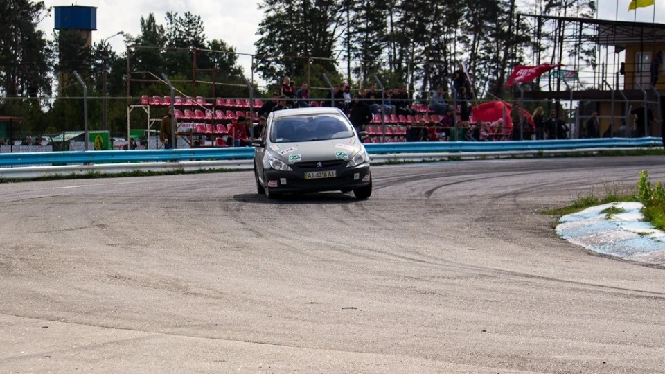 Peugeot 307 4