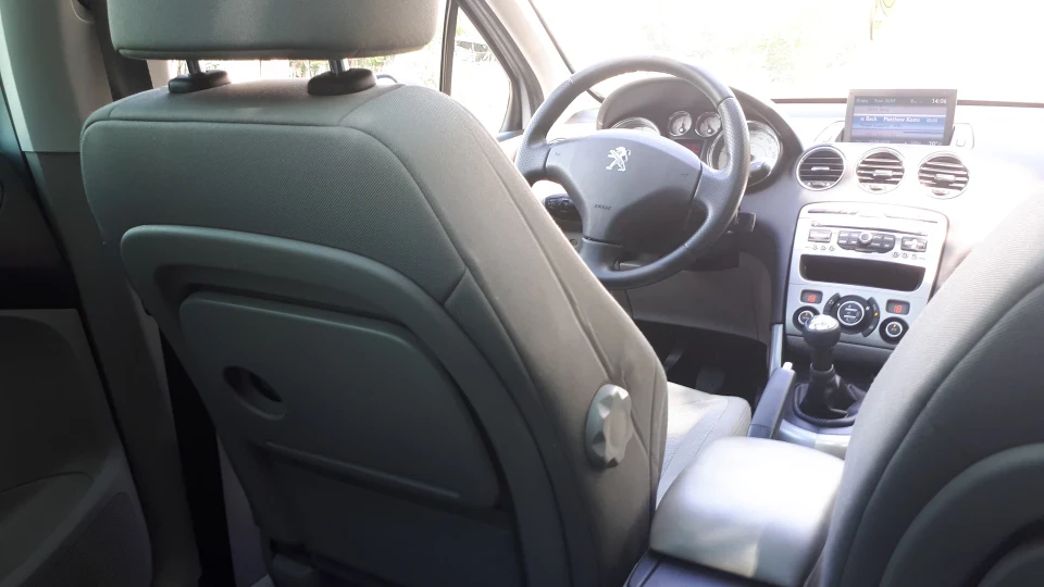 Peugeot 308 SW 2