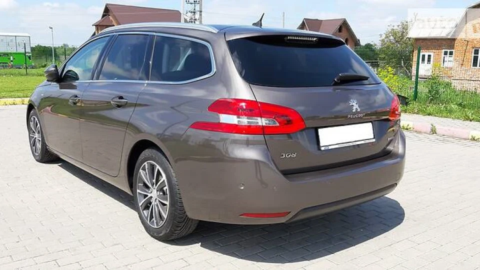 Peugeot 308 SW 2