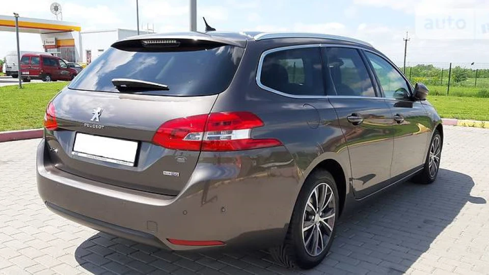 Peugeot 308 SW 4