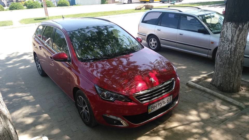 Peugeot 308 SW 1.6 BlueHDI Allure 4