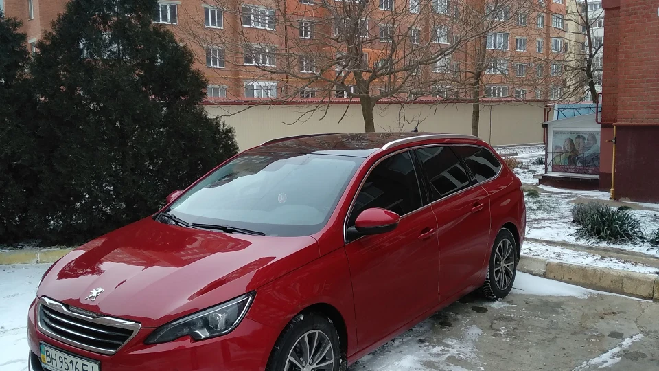 Peugeot 308 SW 1.6 BlueHDI Allure 5