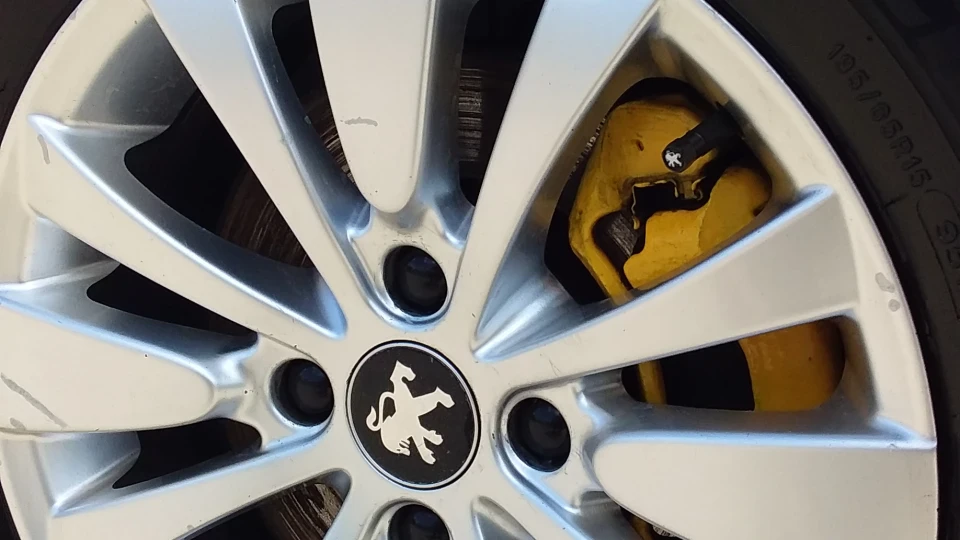 Peugeot 308 SW Білий пиж 1.6Hdi 2