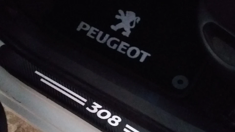 Peugeot 308 SW Білий пиж 1.6Hdi 4