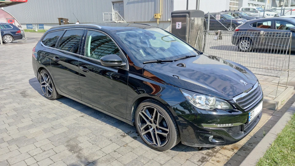 Peugeot 308 SW bullet