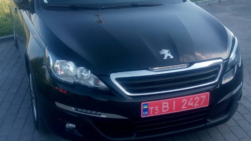 Peugeot 308 SW Чорний лев